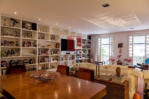 Apartamento à Venda no Jardim Europa, SP - 204m², 3 Dorms