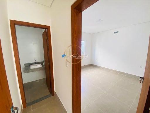 Casa 3 Dormitórios à Venda em Orla Taperapuã - Porto Seguro