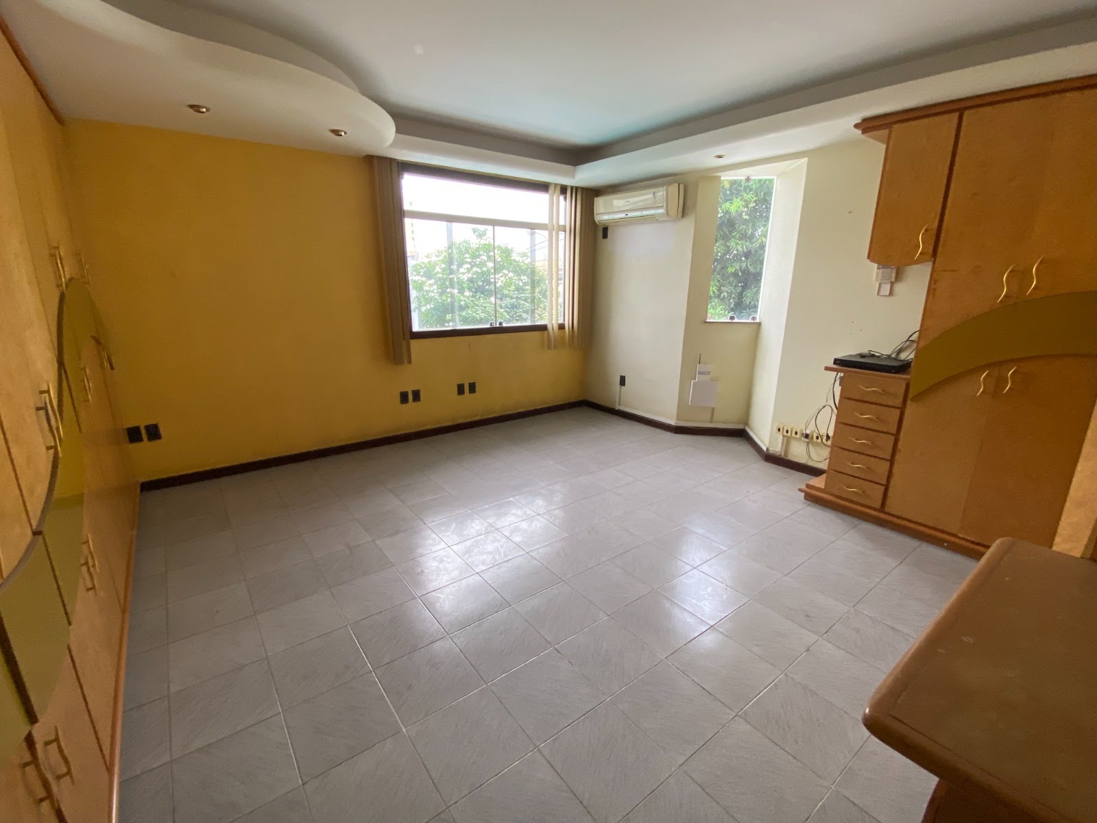 Casa à venda com 4 quartos, 1 suíte, 6 vagas e 358m² no Santa Mônica, Feira de Santana (BA) — foto 15 de 20