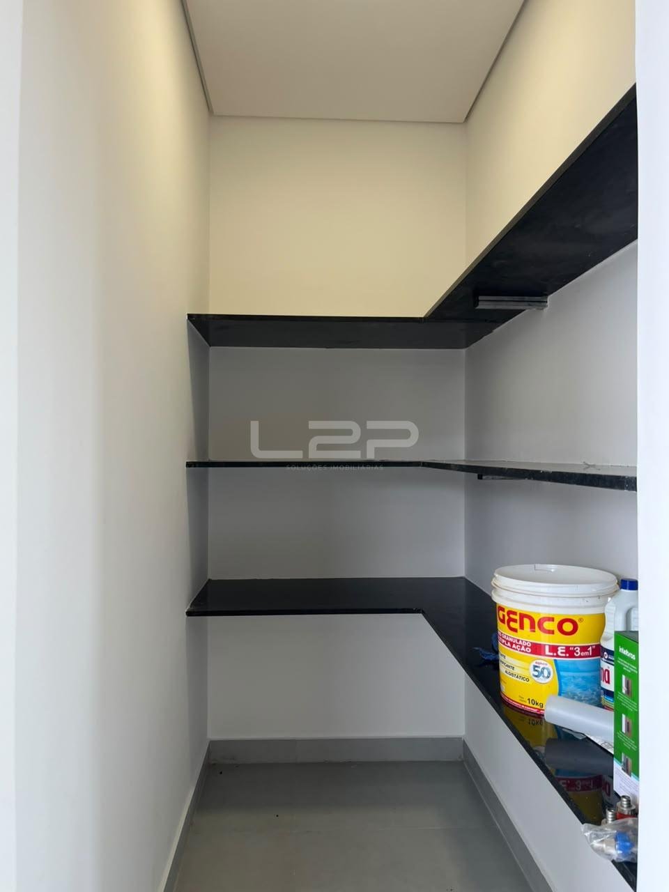 Casa à venda com 3 quartos, 3 suítes, 4 vagas e 184m² no Villagio Azzure, Itupeva (SP) — foto 13 de 30