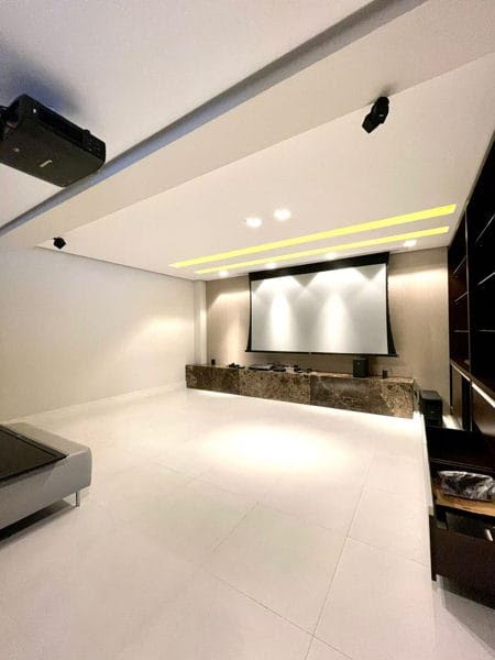Casa à venda com 5 quartos, 5 suítes, 5 vagas e 940m² no Jurerê Internacional, Florianópolis (SC) — foto 19 de 29