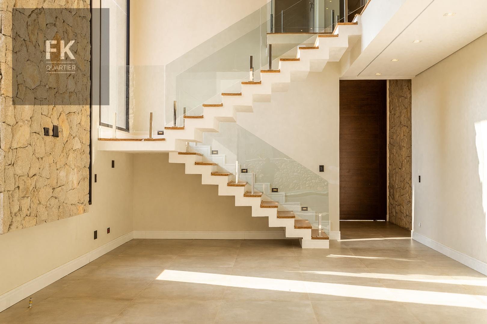 Casa à venda com 4 quartos, 4 suítes, 6 vagas e 440m² no Alphaville, Santana de Parnaíba (SP) — foto 13 de 30