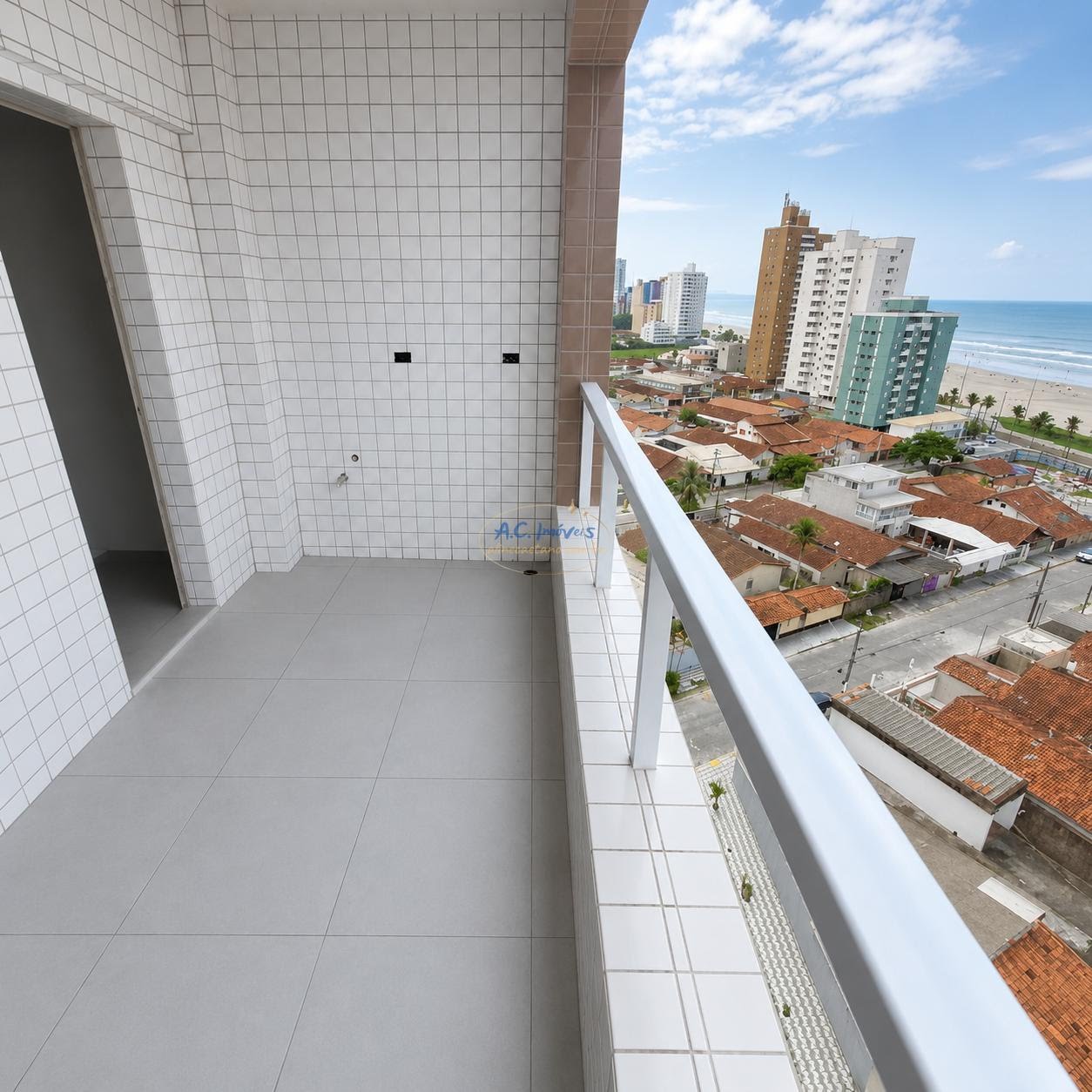Apartamento à venda com 1 quarto, 1 banheiro, 1 vaga e 46m² no Vila Caiçara, Praia Grande — foto principal