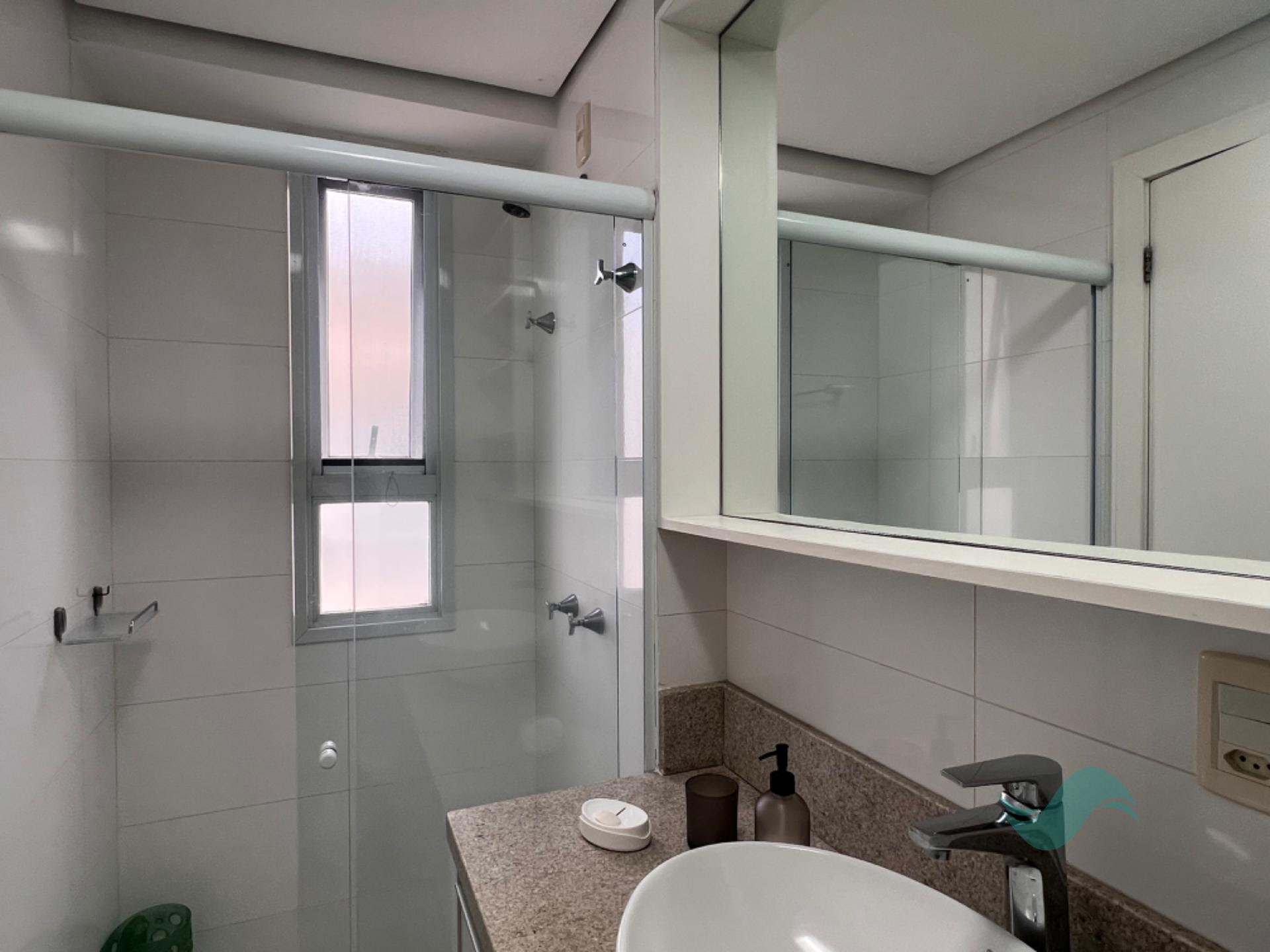 Apartamento à venda com 3 quartos, 2 banheiros, 2 vagas e 90m² no Jurerê, Florianópolis (SC) — foto 10 de 17