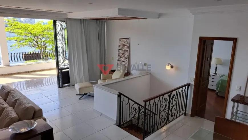 Casa à venda com 4 quartos, 3 suítes, 2 vagas e 458m² no Urca, Rio de Janeiro (RJ) — foto 19 de 30