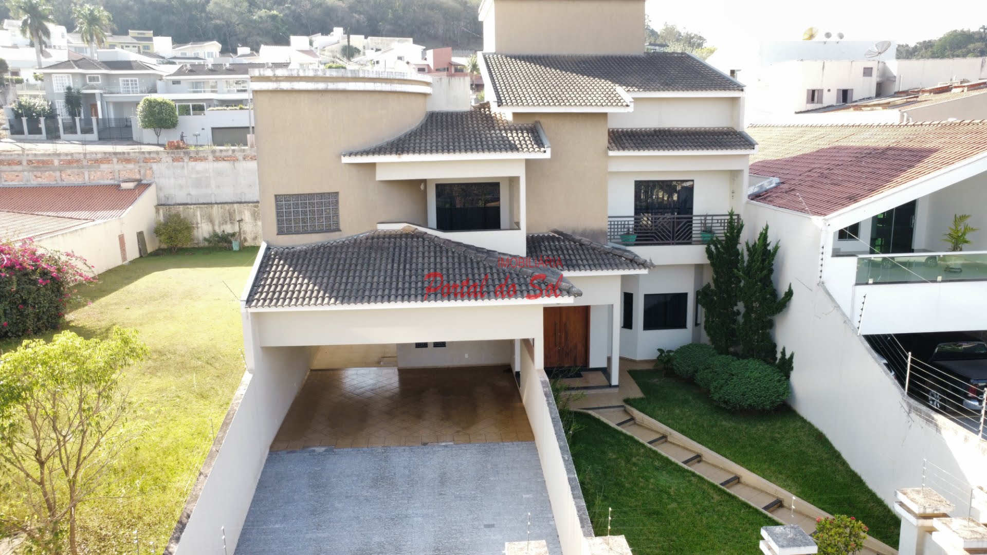 Casa à venda com 5 quartos, 2 suítes, 4 vagas e 465m² no Jardim Egéa, Santo Antônio da Platina (PR) — foto 2 de 22