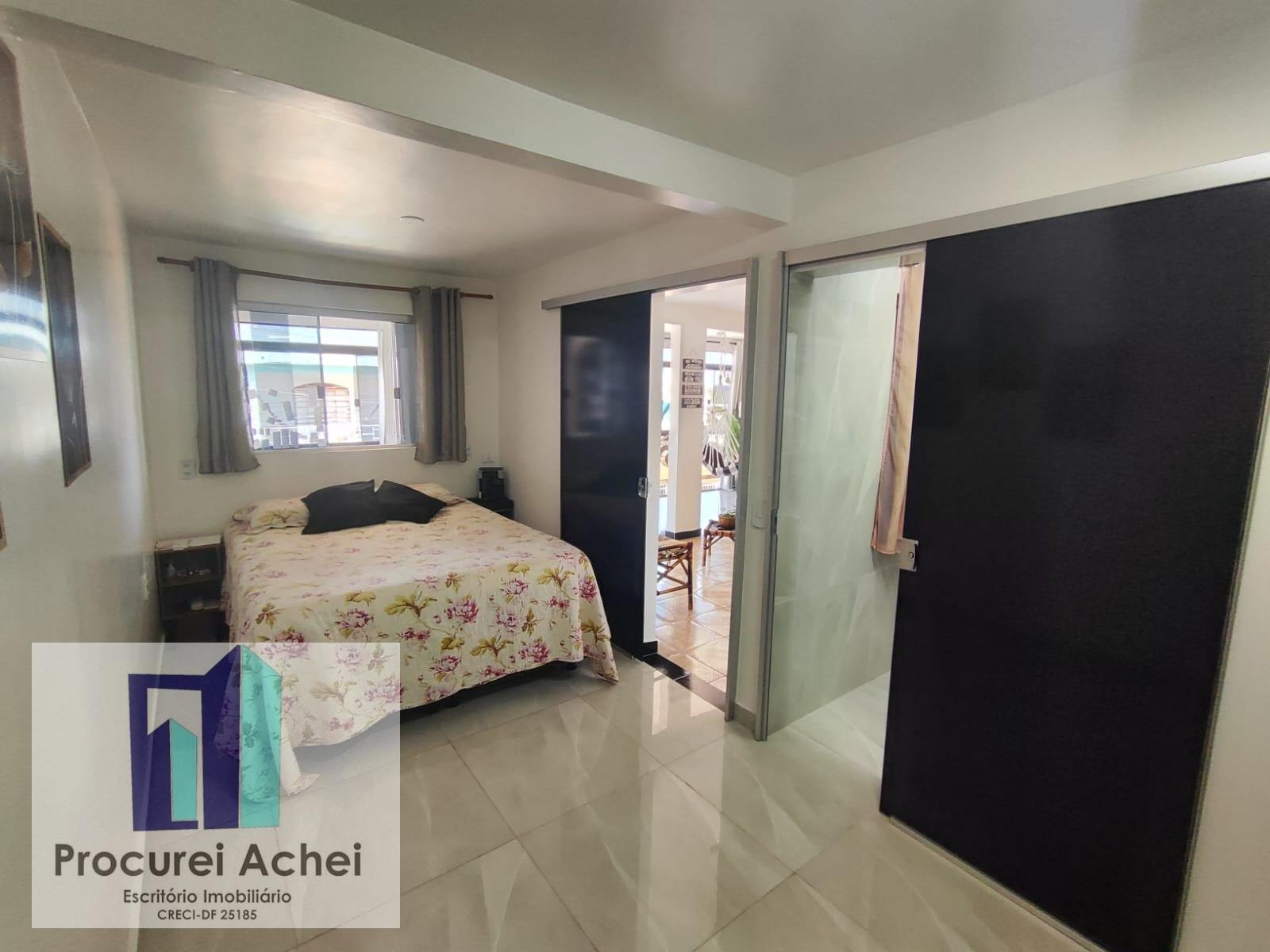 Casa à venda com 5 quartos, 3 suítes, 3 vagas e 128m² no Jardim Roriz (planaltina), Brasília (DF) — foto 4 de 13