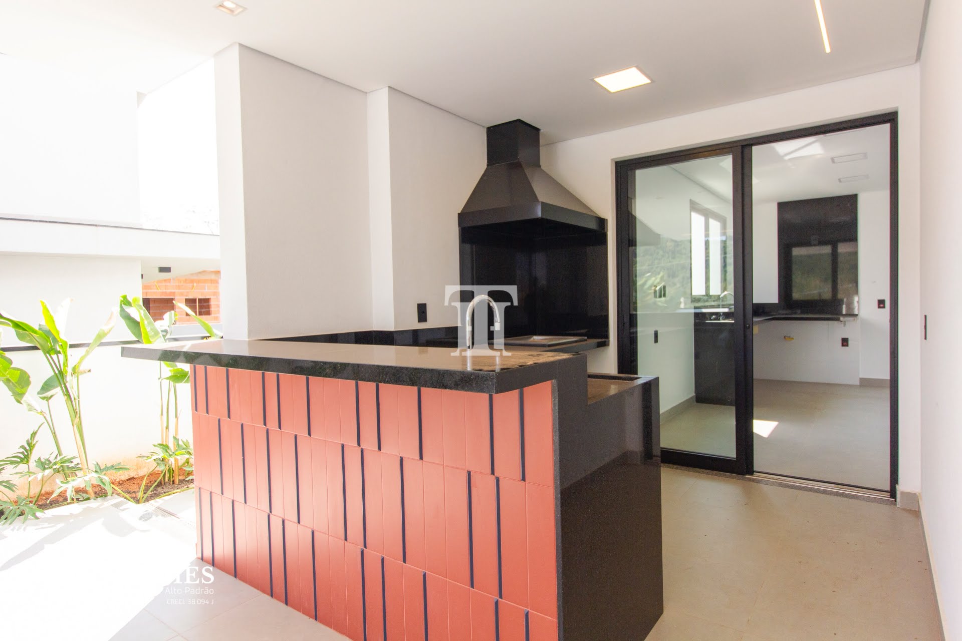 Casa de alto padrão à venda no condomínio Residencial Ibi Aram 2 em Itupeva/SP