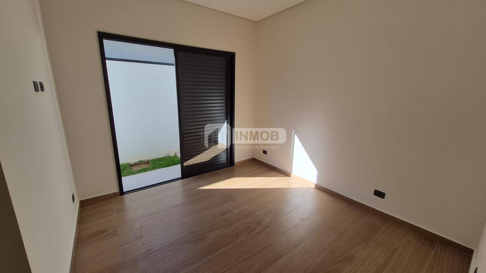 Casa à venda com 3 quartos, 1 suíte, 4 vagas e 165m² no Jardim Jaragua, Tremembé (SP) — foto 21 de 30