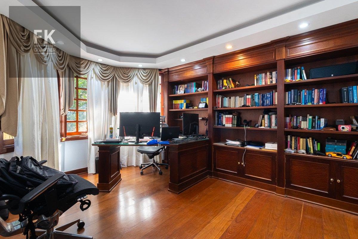 Casa à venda com 4 quartos, 2 suítes, 2 vagas e 811m² no Alphaville, Santana de Parnaíba (SP) — foto 10 de 30