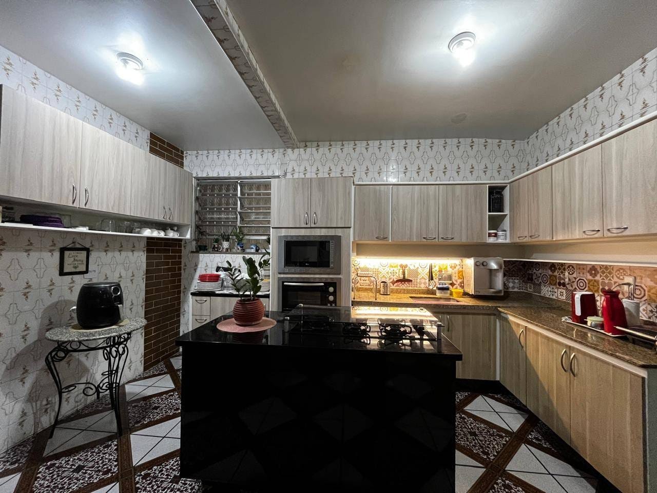 Casa à venda com 8 quartos, 3 suítes, 2 vagas e 457m² no Vila da Penha, Rio de Janeiro (RJ) — foto 23 de 30