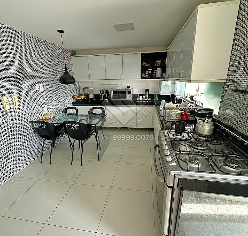 Apartamento à venda com 4 quartos, 4 suítes, 3 vagas e 240m² no Torre, Recife (PE) — foto 10 de 29
