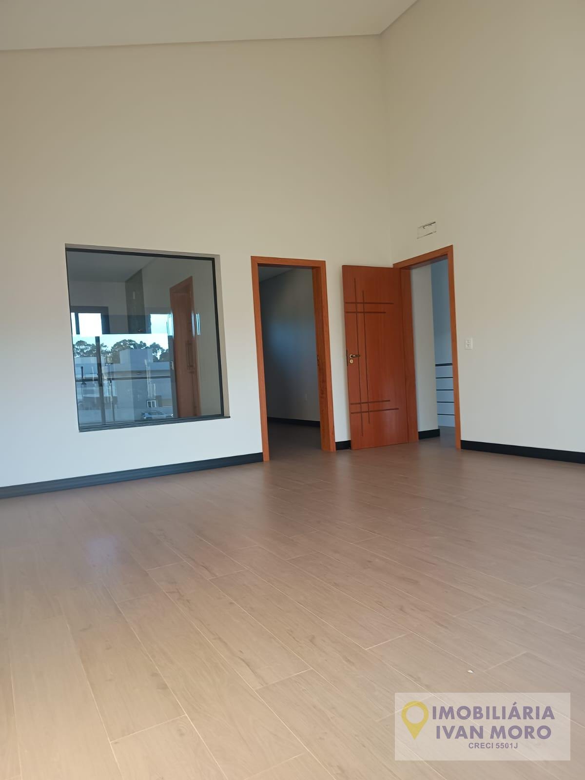 Casa à venda com 4 quartos, 3 suítes, 4 vagas e 250m² no São João do Rio Vermelho, Florianópolis (SC) — foto 12 de 30