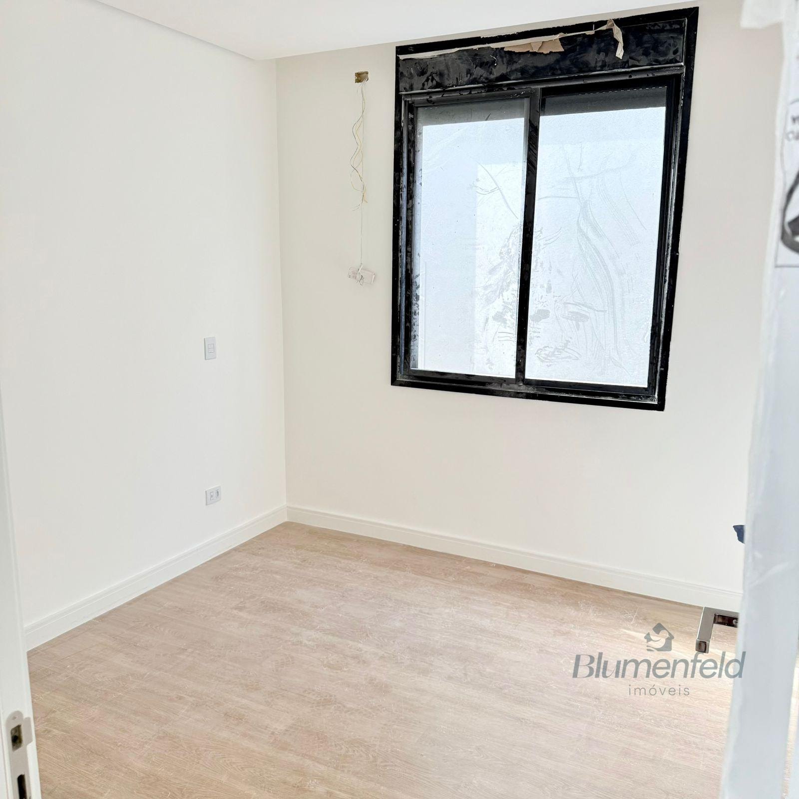 Casa à venda com 4 quartos, 4 suítes, 5 vagas e 134m² no Condomínio Real Park, Arujá (SP) — foto 8 de 18