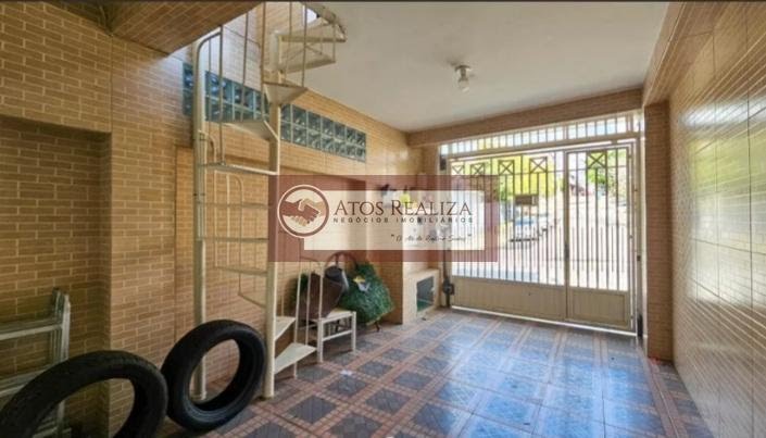 Casa à venda com 4 quartos, 3 banheiros, 1 vaga e 180m² no Interlagos, São Paulo (SP) — foto 8 de 28