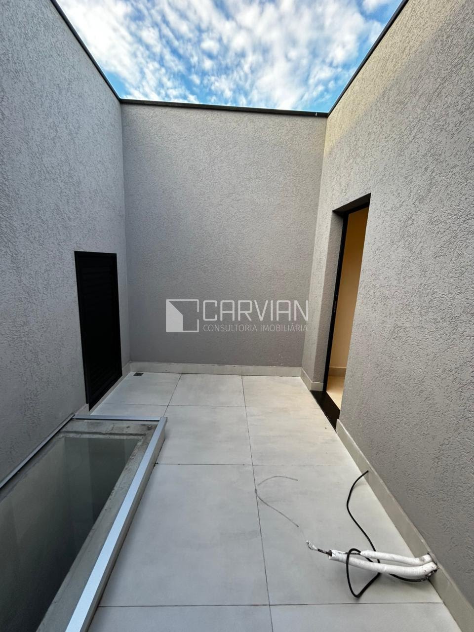 Casa à venda com 3 quartos, 3 suítes, 4 vagas e 144m² no Jardim Valencia, Ribeirão Preto (SP) — foto 21 de 24