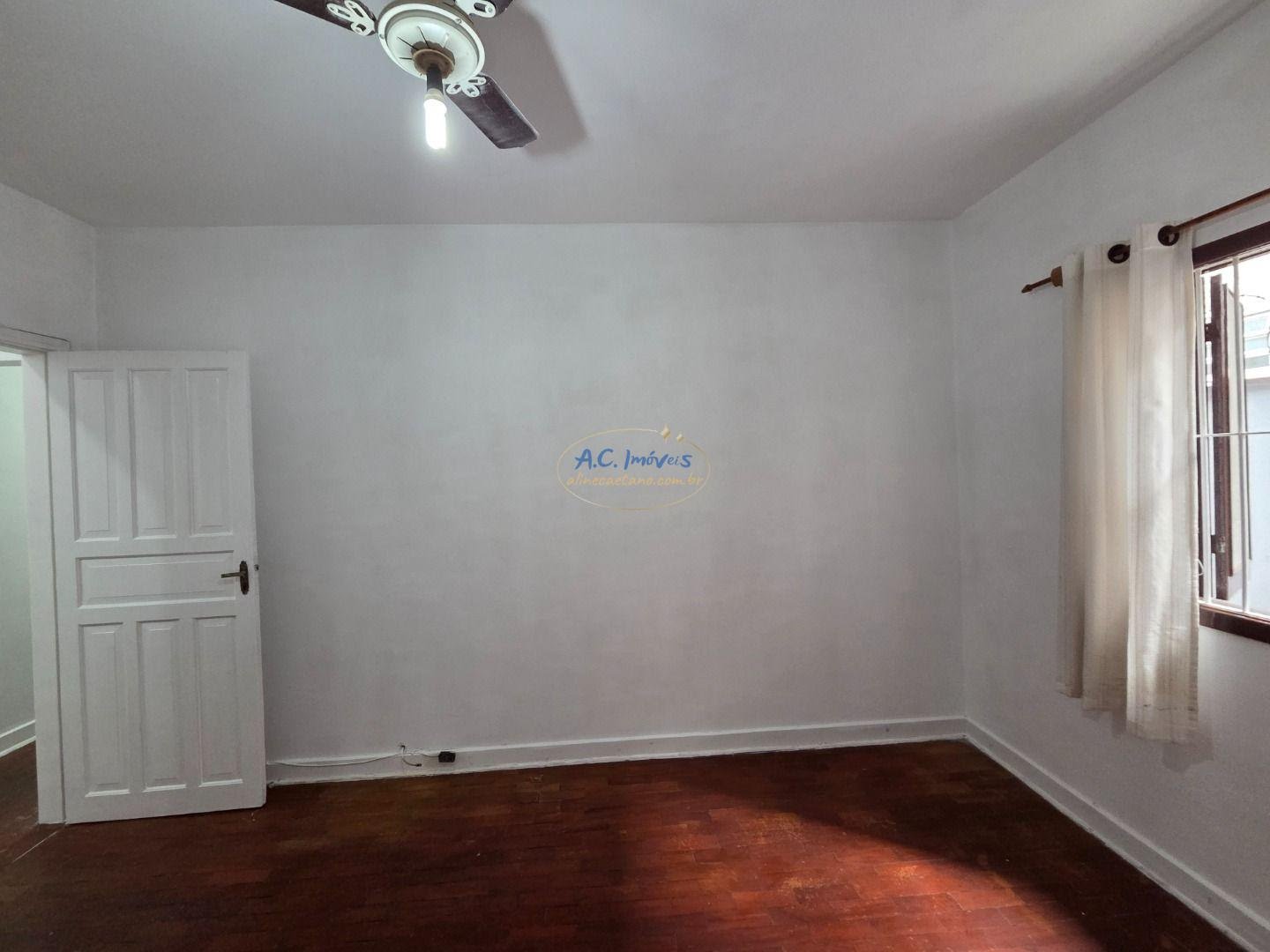 Casa à venda com 2 quartos, 1 banheiro, 2 vagas e 100m² no Guilhermina, Praia Grande (SP) — foto 10 de 30