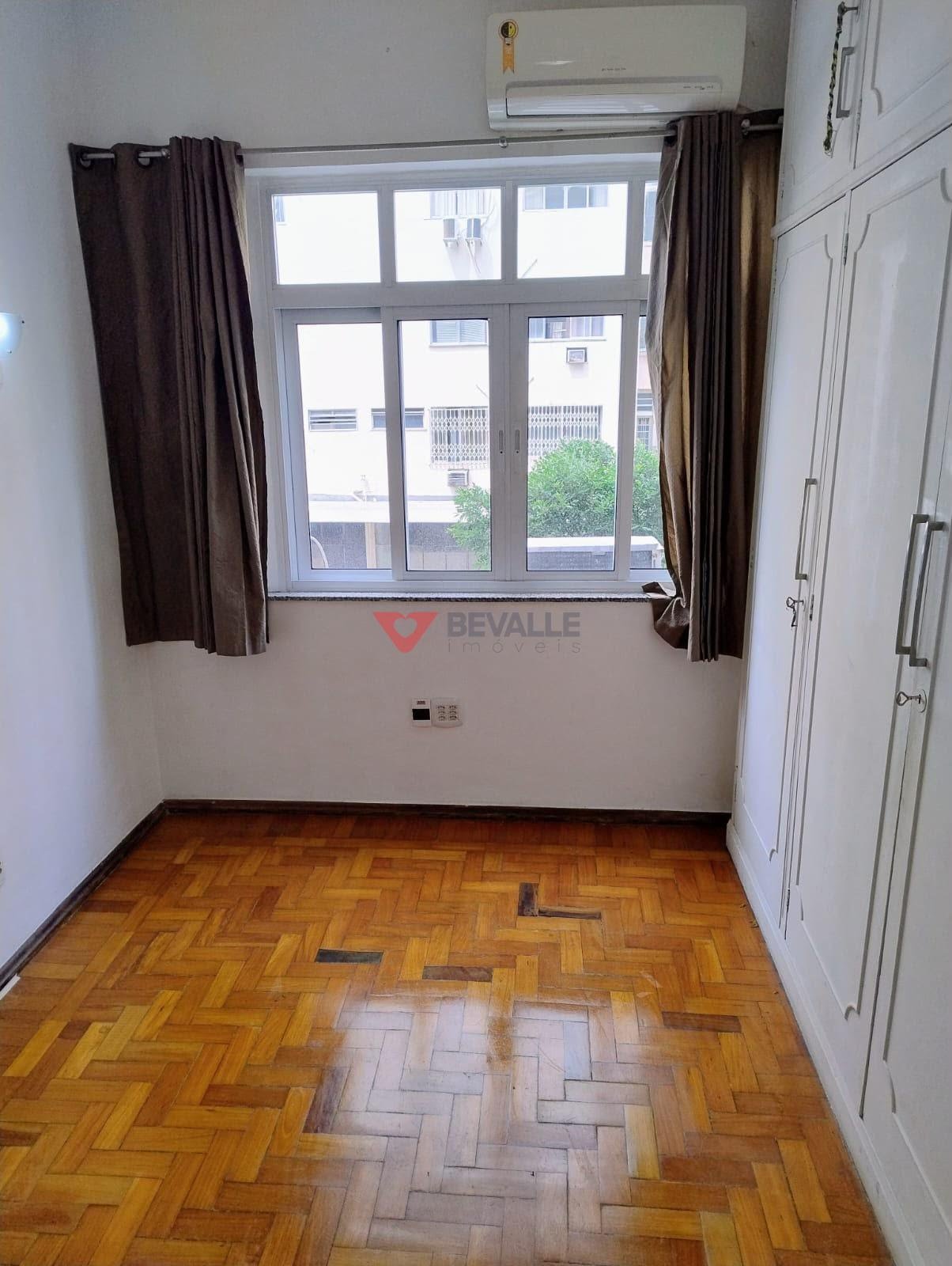 Apartamento à venda com 3 quartos, 1 banheiro, 1 vaga e 110m² no Copacabana, Rio de Janeiro (RJ) — foto 4 de 30