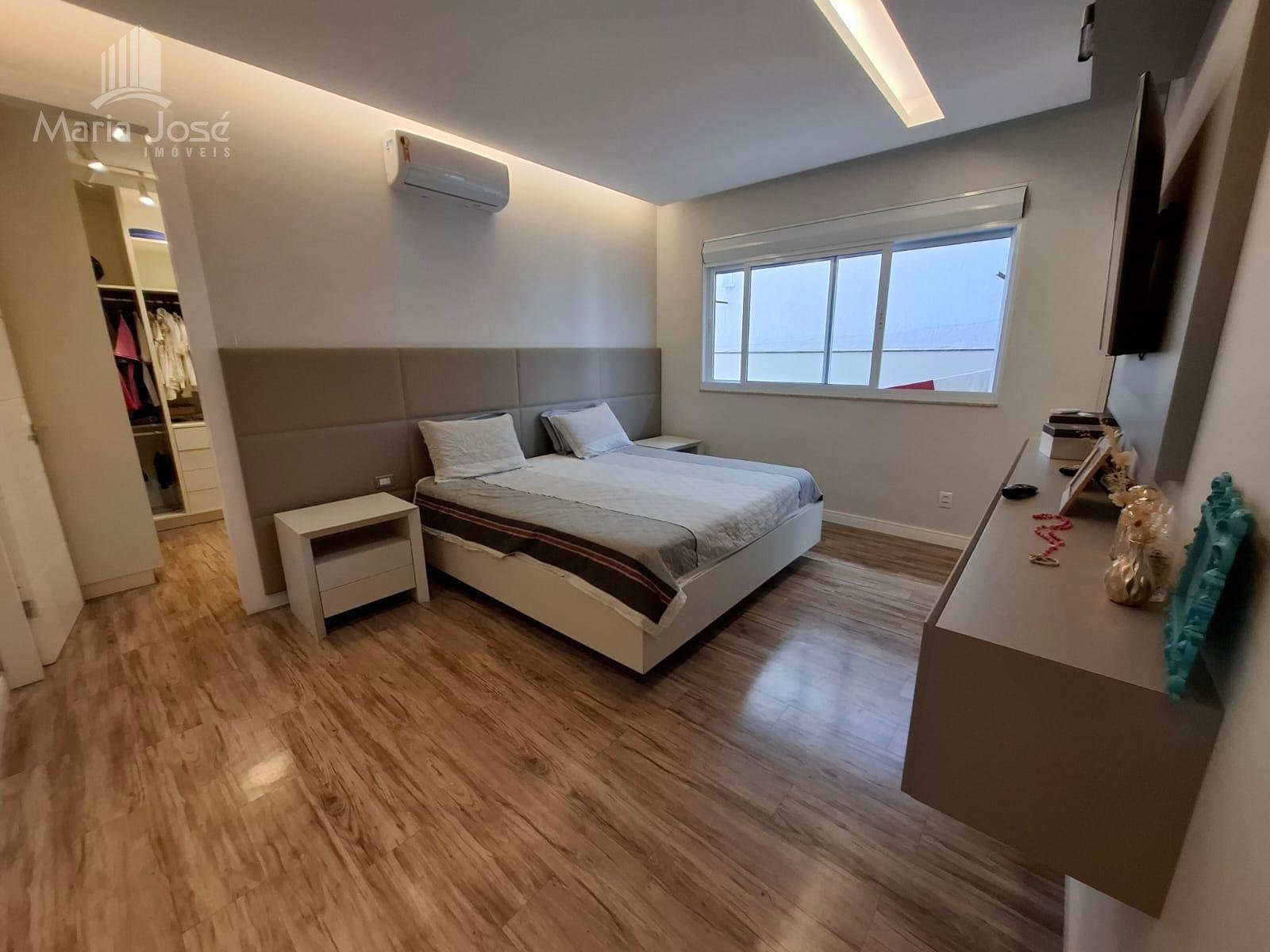 Casa à venda com 4 quartos, 2 suítes, 2 vagas e 400m² no Iporanga, Sete Lagoas (MG) — foto 28 de 30