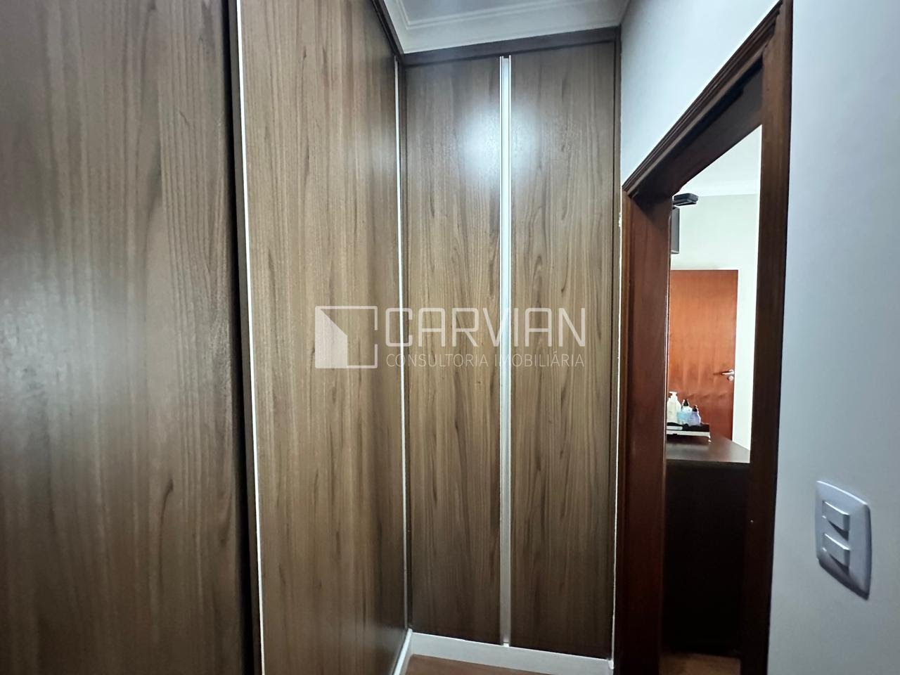Casa à venda com 3 quartos, 1 suíte, 4 vagas e 202m² no Jardim Antártica, Ribeirão Preto (SP) — foto 27 de 30
