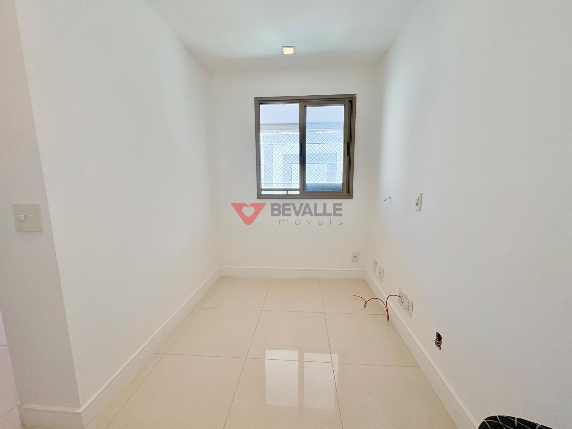 Apartamento à venda com 2 quartos, 1 suíte, 1 vaga e 90m² no Botafogo, Rio de Janeiro (RJ) — foto 18 de 30