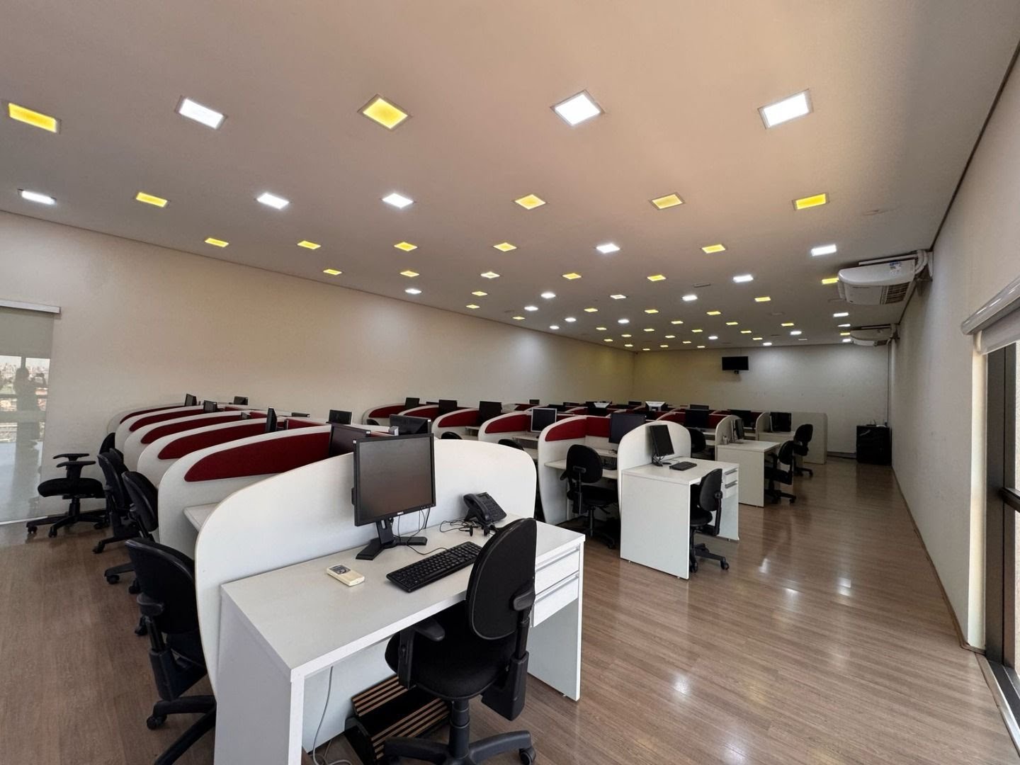 Comercial para alugar com 4 vagas e 360m² no Ipiranga, Ribeirão Preto (SP) — foto 16 de 30