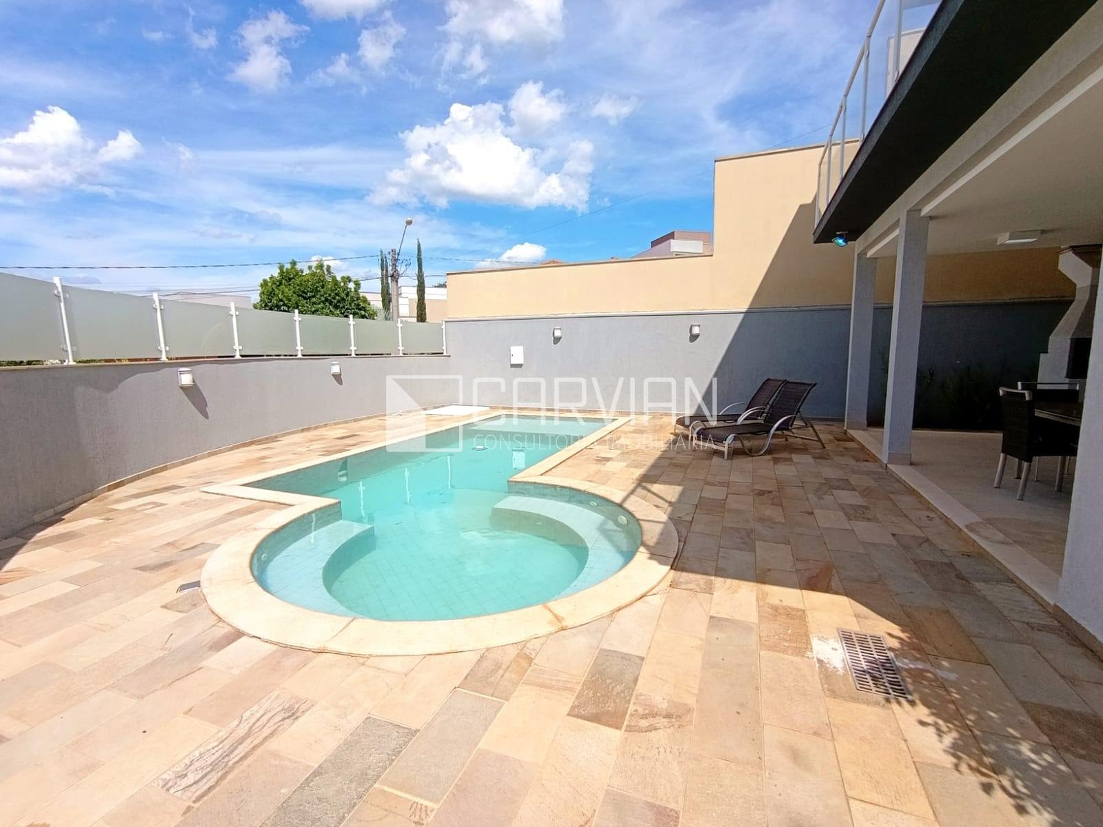 Casa à venda com 3 quartos, 3 suítes, 5 vagas e 255m² no Bonfim Paulista, Ribeirão Preto (SP) — foto 18 de 30