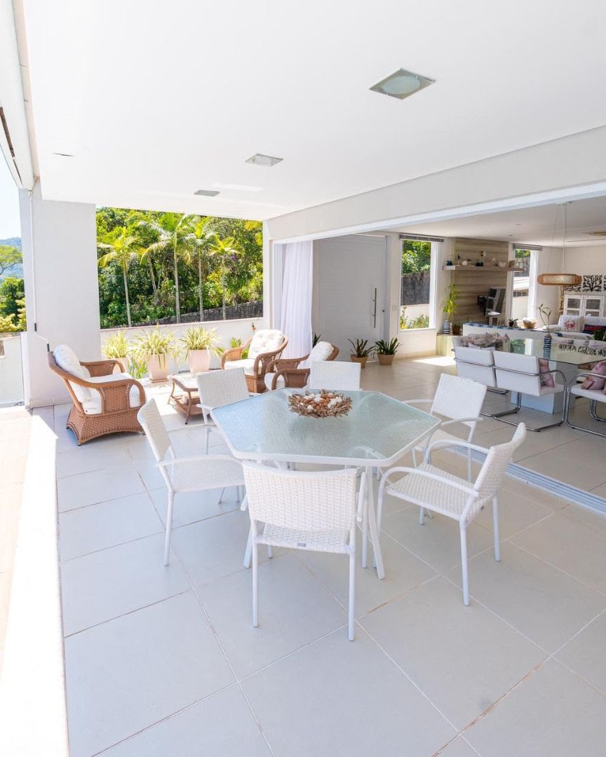 Casa à venda com 5 quartos, 5 banheiros, 6 vagas e 450m² no Santa Rita, Ubatuba (SP) — foto 9 de 21