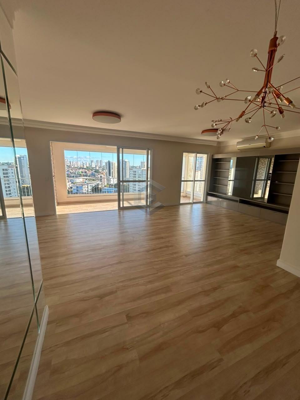 Apartamento à venda com 3 quartos, 4 banheiros, 3 vagas e 135m² no Jardim Portal da Colina, Sorocaba — foto principal
