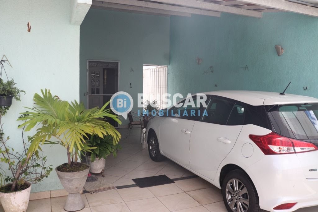 Casa à venda com 3 quartos, 4 banheiros, 2 vagas e 240m² no Parque Getúlio Vargas, Feira de Santana (BA) — foto 2 de 20