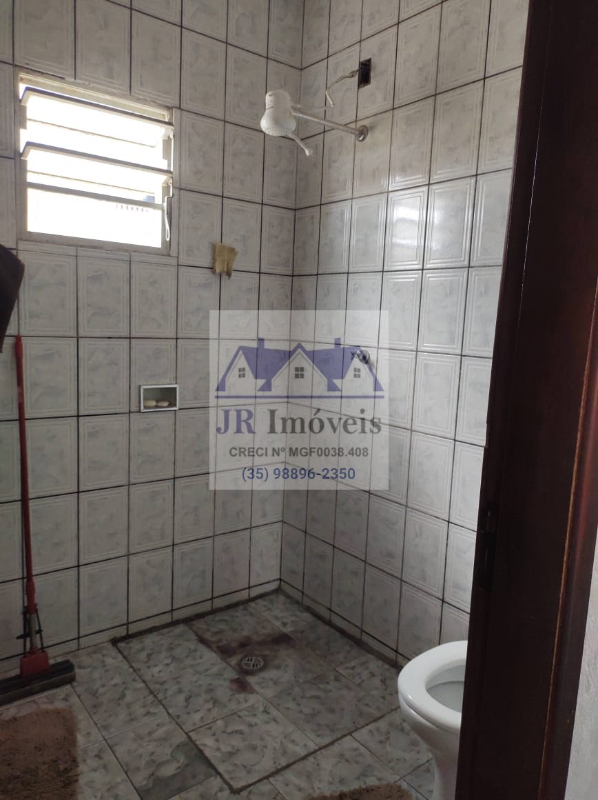 Casa à venda com 2 quartos, 1 banheiro, 2 vagas e 200m² no Vila Rubens, Itajubá (MG) — foto 3 de 30