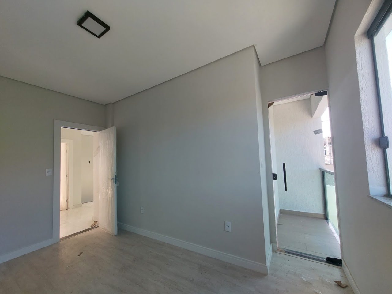 Casa à venda com 3 quartos, 1 suíte, 2 vagas e 80m² no Jardim Leblon, Belo Horizonte (MG) — foto 9 de 13