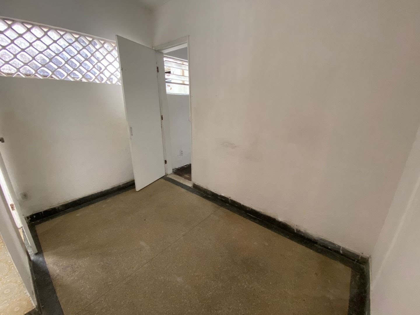 Apartamento à venda com 4 quartos, 1 banheiro, 1 vaga e 110m² no Madalena, Recife (PE) — foto 7 de 10