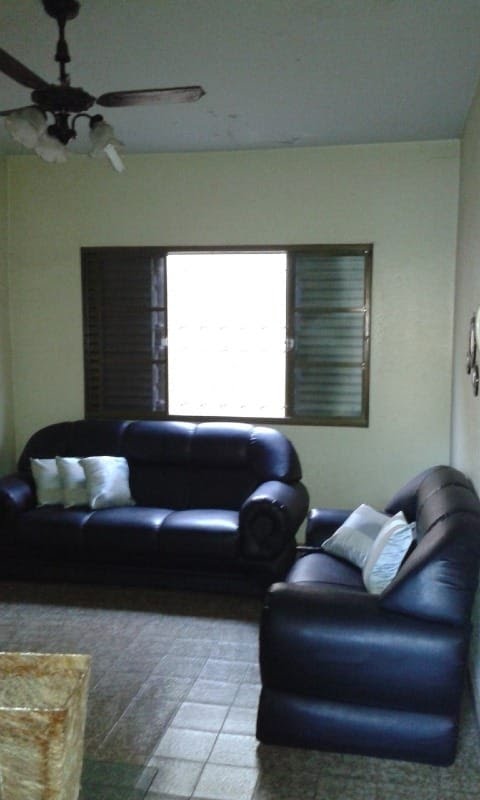casa-a-venda-6-quartos-2-vagas-bairro-brasil-uberl