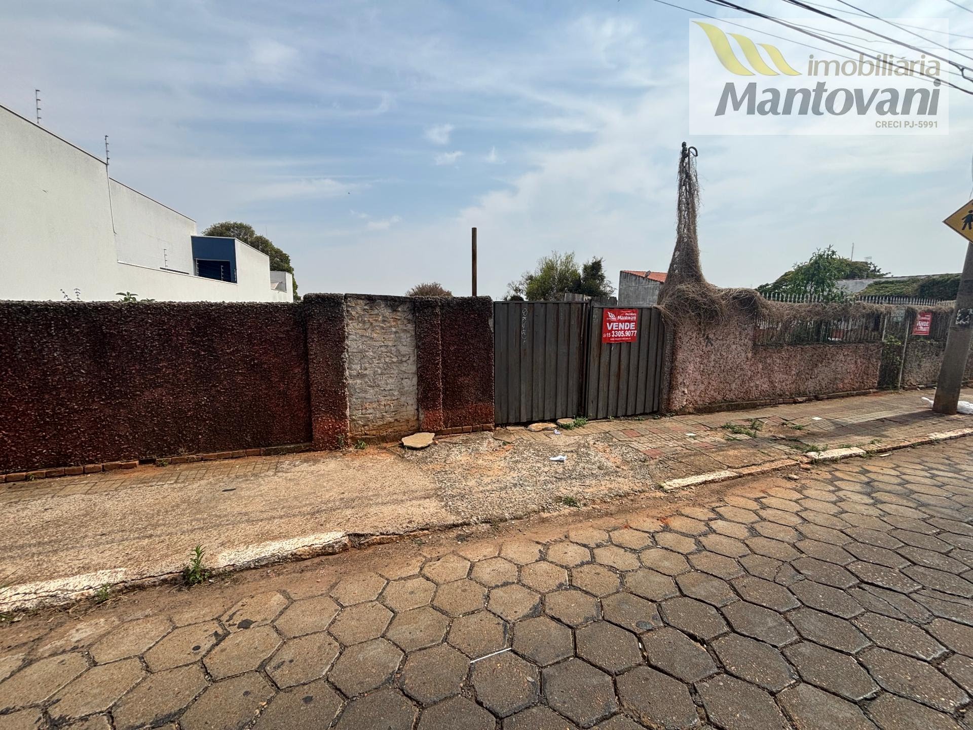 Terreno à venda com 2041m² de terreno no Centro, Tatuí — foto principal
