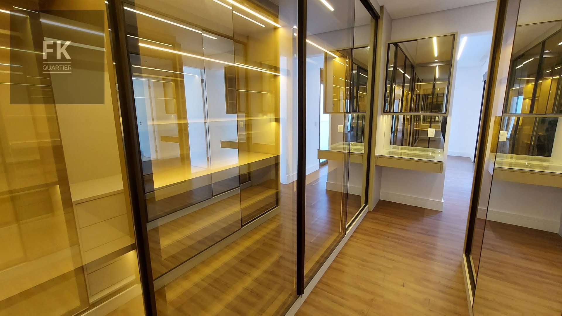 Casa à venda com 5 quartos, 5 suítes, 4 vagas e 560m² no Tamboré, Barueri (SP) — foto 16 de 30