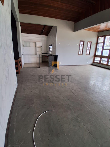 Casa Duplex em Jardim Guanabara  -  Rio de Janeiro