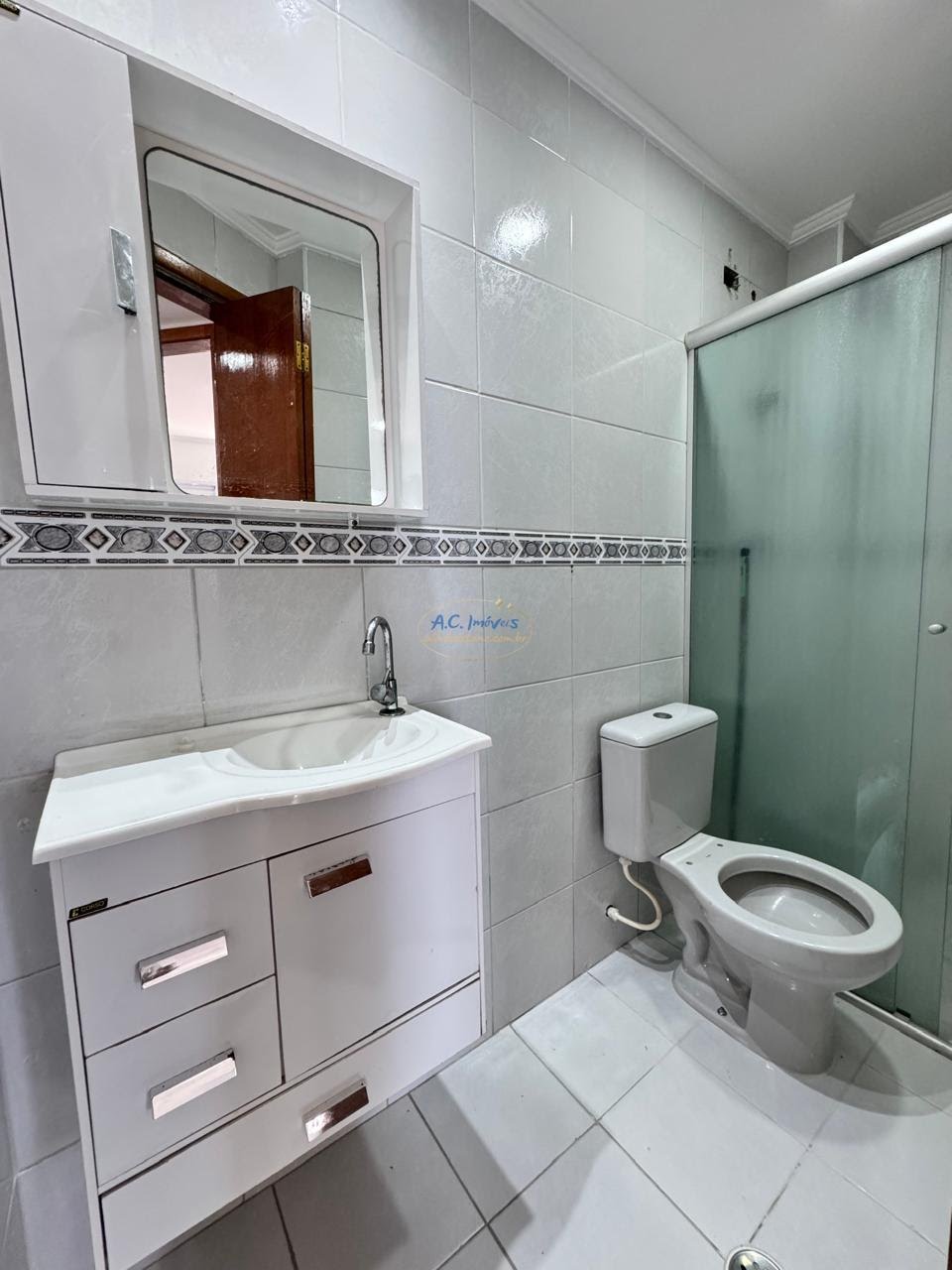 Apartamento à venda com 1 quarto, 1 banheiro, 1 vaga e 55m² no Tupi, Praia Grande (SP) — foto 14 de 22