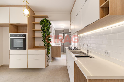 Apartamento em Itaim Bibi  -  São Paulo