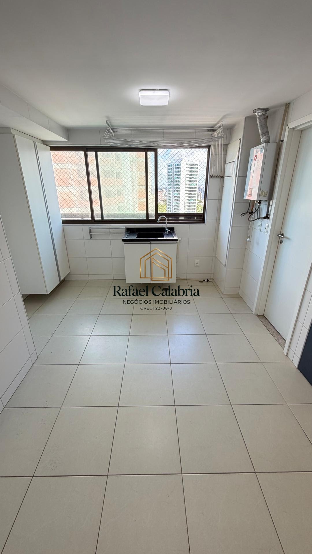 Apartamento para alugar com 4 quartos, 4 suítes, 3 vagas e 208m² no Boa Vista, Recife (PE) — foto 7 de 30