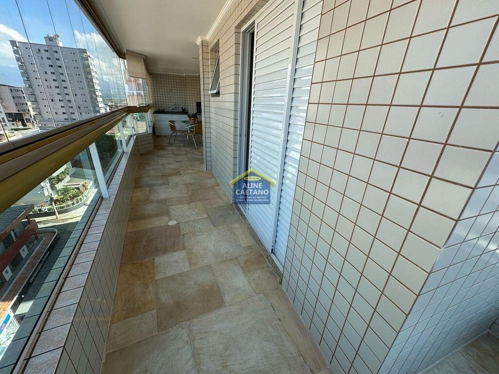 Apartamento à venda com 3 quartos, 1 suíte, 2 vagas e 115m² no Vila Tupi, Praia Grande (SP) — foto 3 de 30