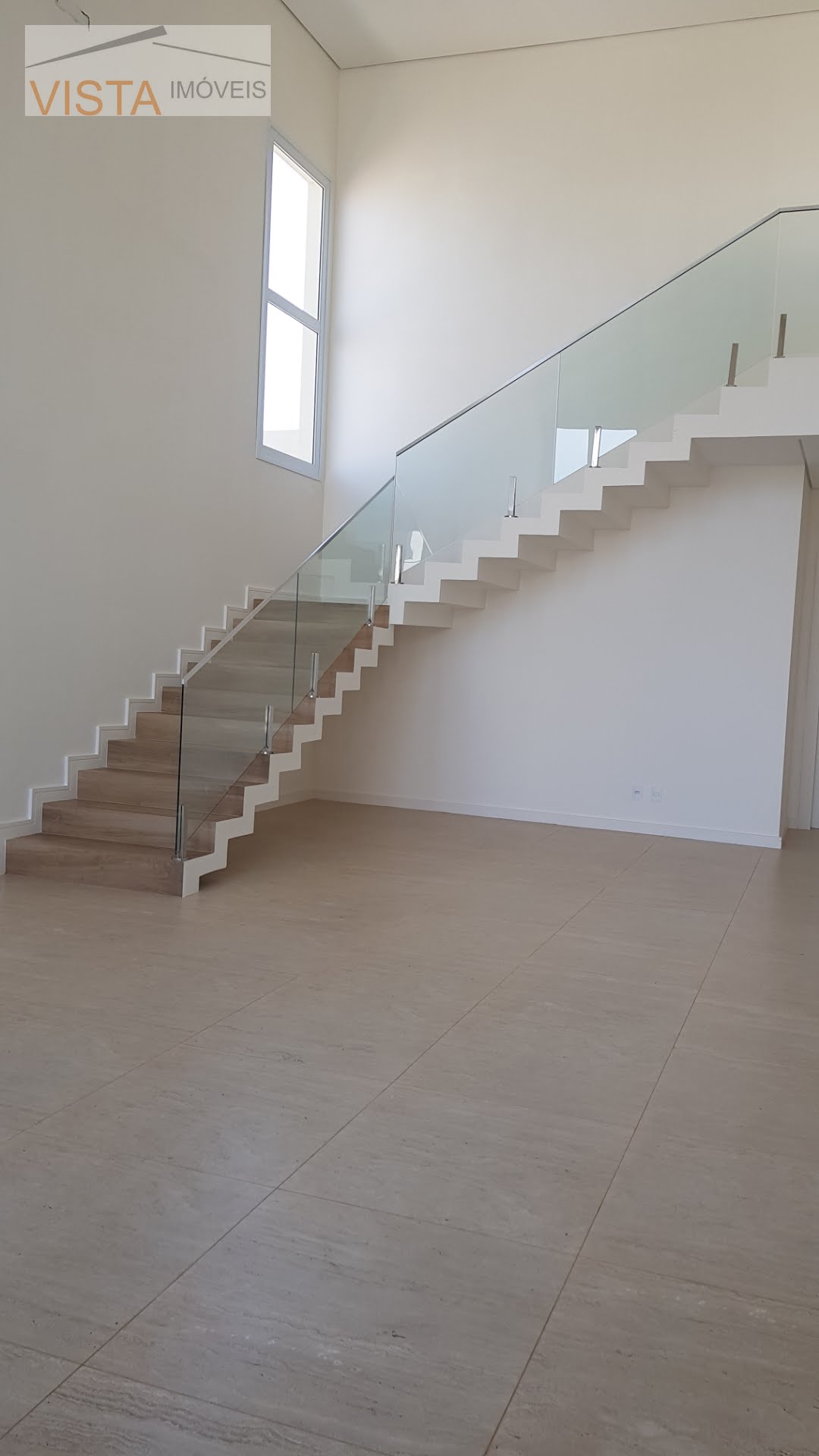 Casa à venda com 4 quartos, 4 suítes, 4 vagas e 300m² no Parque dos Jequitibas, São João da Boa Vista (SP) — foto 7 de 25