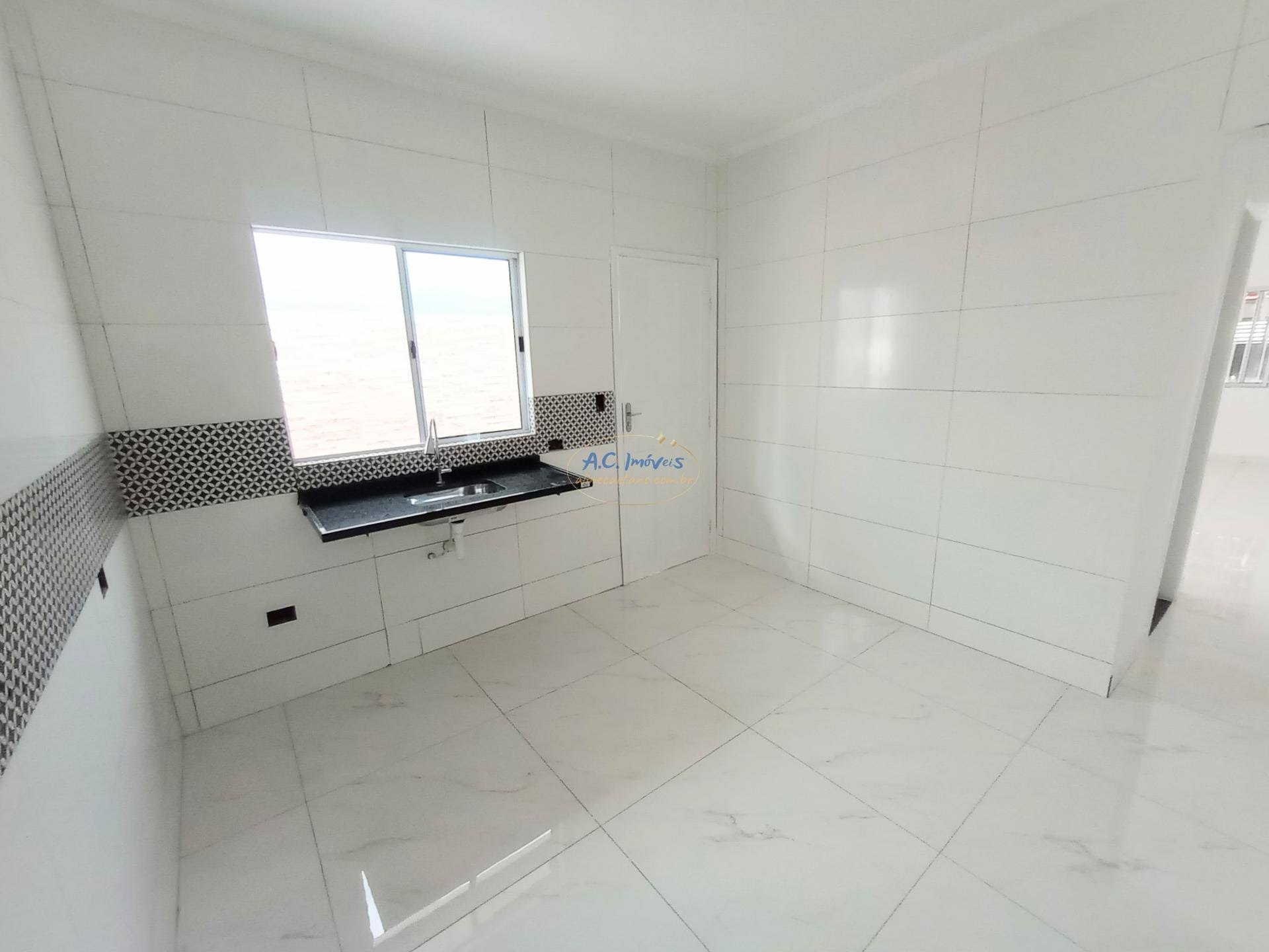 Casa à venda com 2 quartos, 2 suítes, 2 vagas e 79m² no Maracanã, Praia Grande (SP) — foto 9 de 30