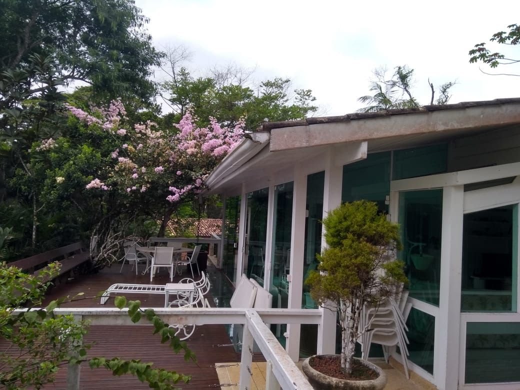 Casa à venda com 4 quartos, 5 banheiros, 4 vagas e 400m² no Toninhas, Ubatuba (SP) — foto 23 de 24