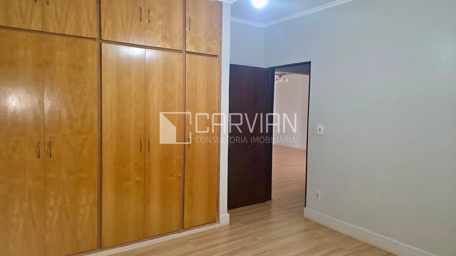 Casa à venda com 4 quartos, 3 suítes, 5 vagas e 750m² no Zona Rural Jardinópolis, Jardinópolis (SP) — foto 24 de 30