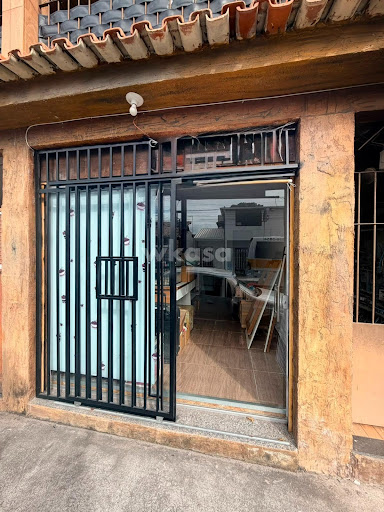 Loja em Parque Residencial Laranjeiras  -  Serra