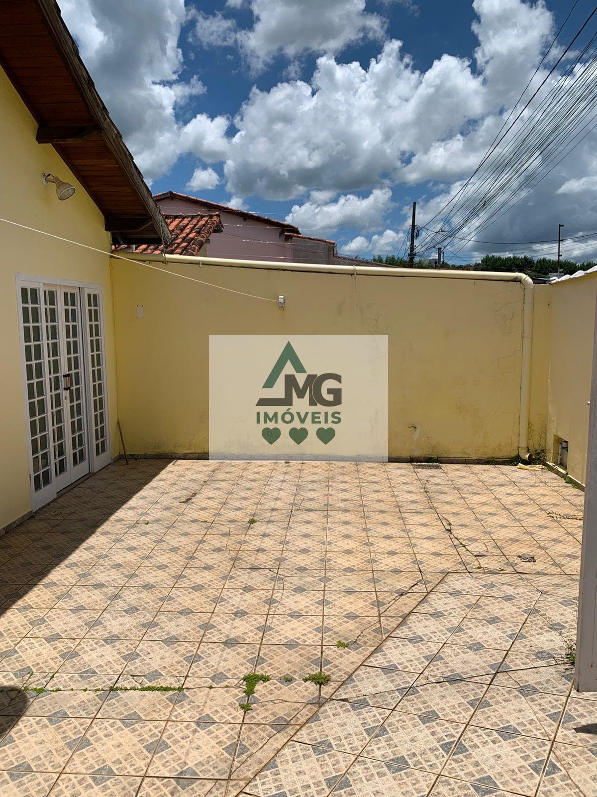 Casa, 2 quartos, 300 m² - Foto 2