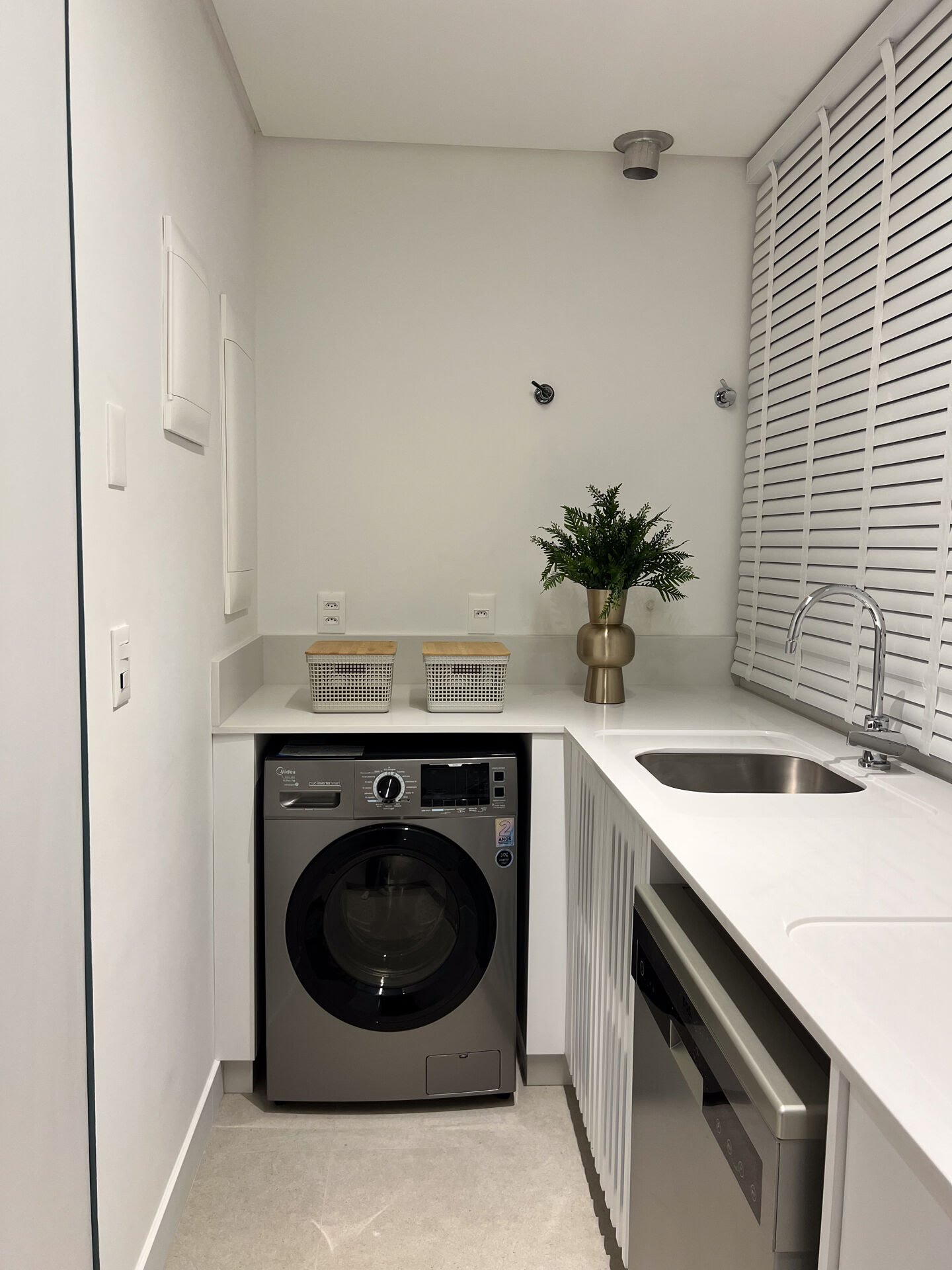 Apartamento à venda com 2 quartos, 2 suítes, 1 vaga e 80m² no Centro, Florianópolis (SC) — foto 5 de 30