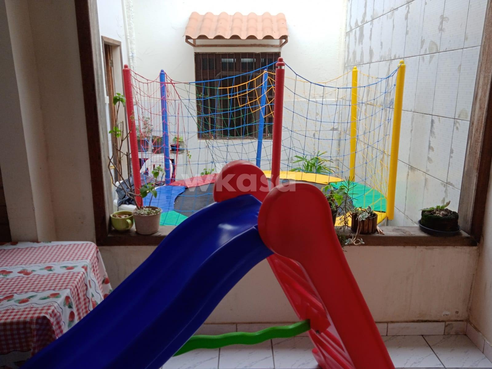 Casa à venda com 4 quartos, 2 suítes, 2 vagas e 248m² no Barcelona, Serra (ES) — foto 7 de 20