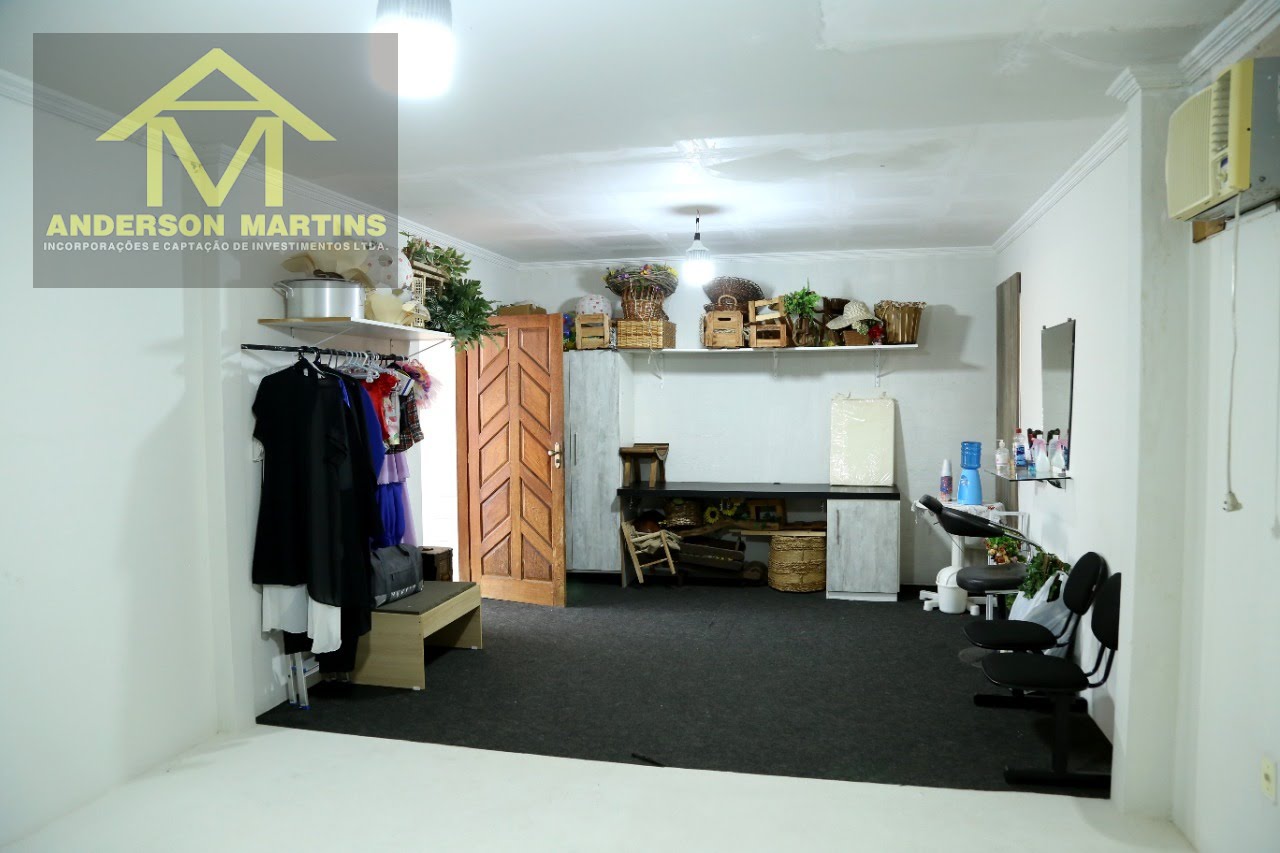 Casa, 3 quartos, 360 m² - Foto 11